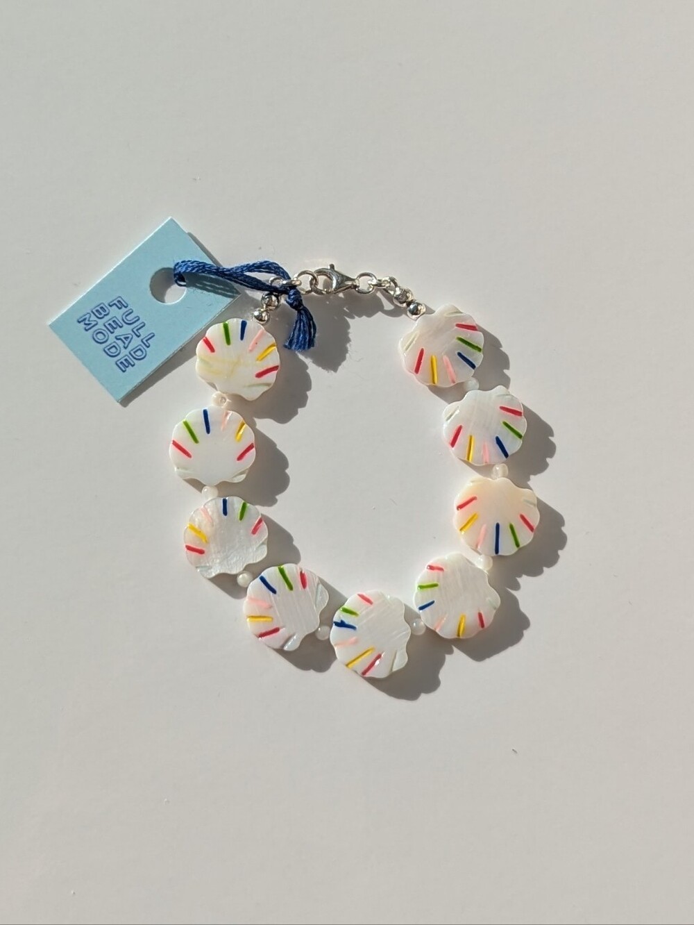 BNWT Full Bead Mode Seashell Bracelet